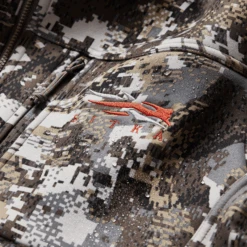 'Sitka' Men's Traverse Jacket - Whitetail : Elevated II -Cheap Clothing Store IMG SITKA WT 2022 600028 EV Traverse Jacket Optifade Elevated II 592p Studio 00303 1024x1024@2x